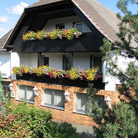 Hotel Restaurant Gunsetal Bad Berleburg Buitenkant foto