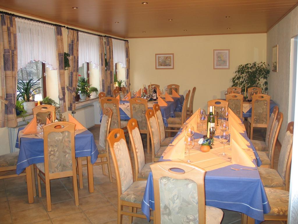 Hotel Restaurant Gunsetal Bad Berleburg Buitenkant foto